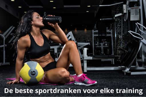 Powerade Mountain Blast sportdrank flesje 50cl – isotone drank voor hydratatie tijdens het sporten.